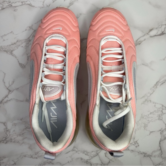 Nike Air Max 720 - Picture 8 of 15